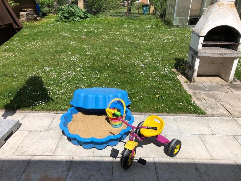 Konnis Ferienhaus Speichersdorf エクステリア 写真